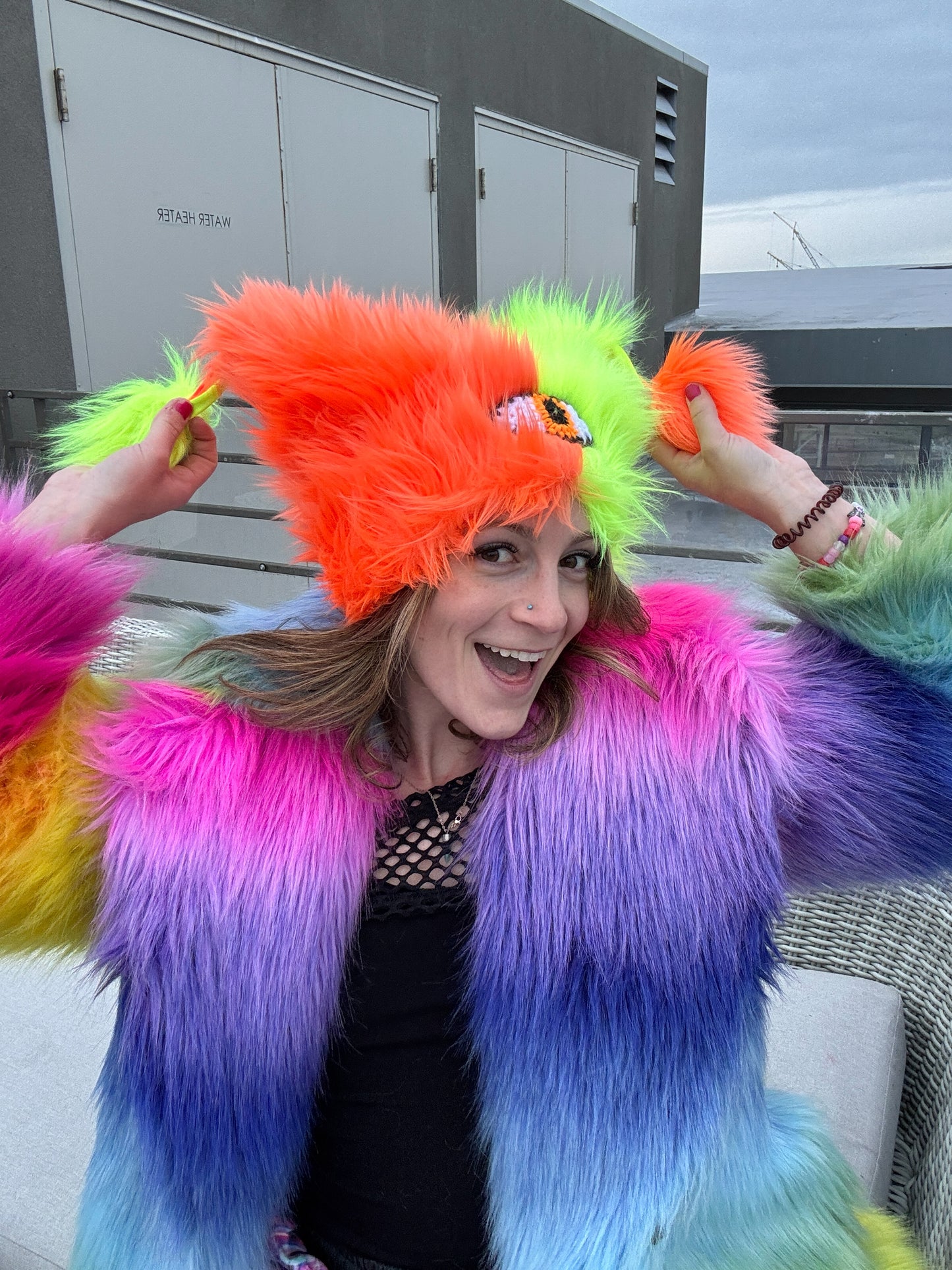 highlighter all nighter - monster bopper hat - 22"