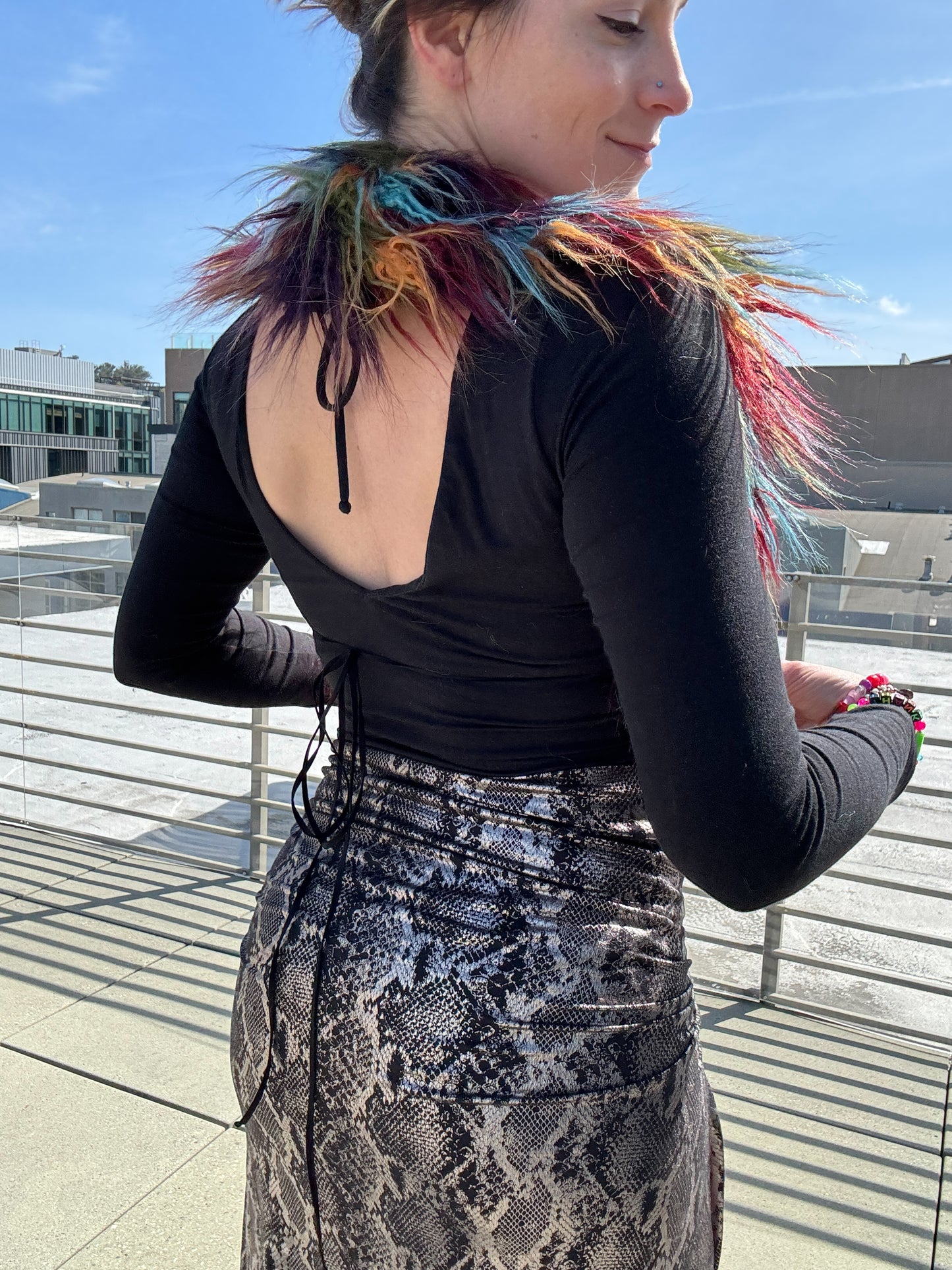 earthy multicolor u-shaped fluffe wrap