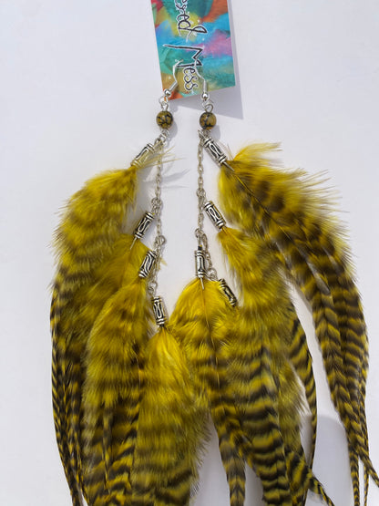 Mustard Tripp - Fluffy Feather Earrings