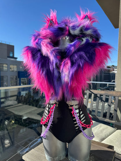 Cheshire Freakk - Fluffe Hood