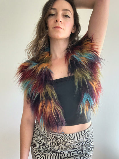 earthy multicolor u-shaped fluffe wrap