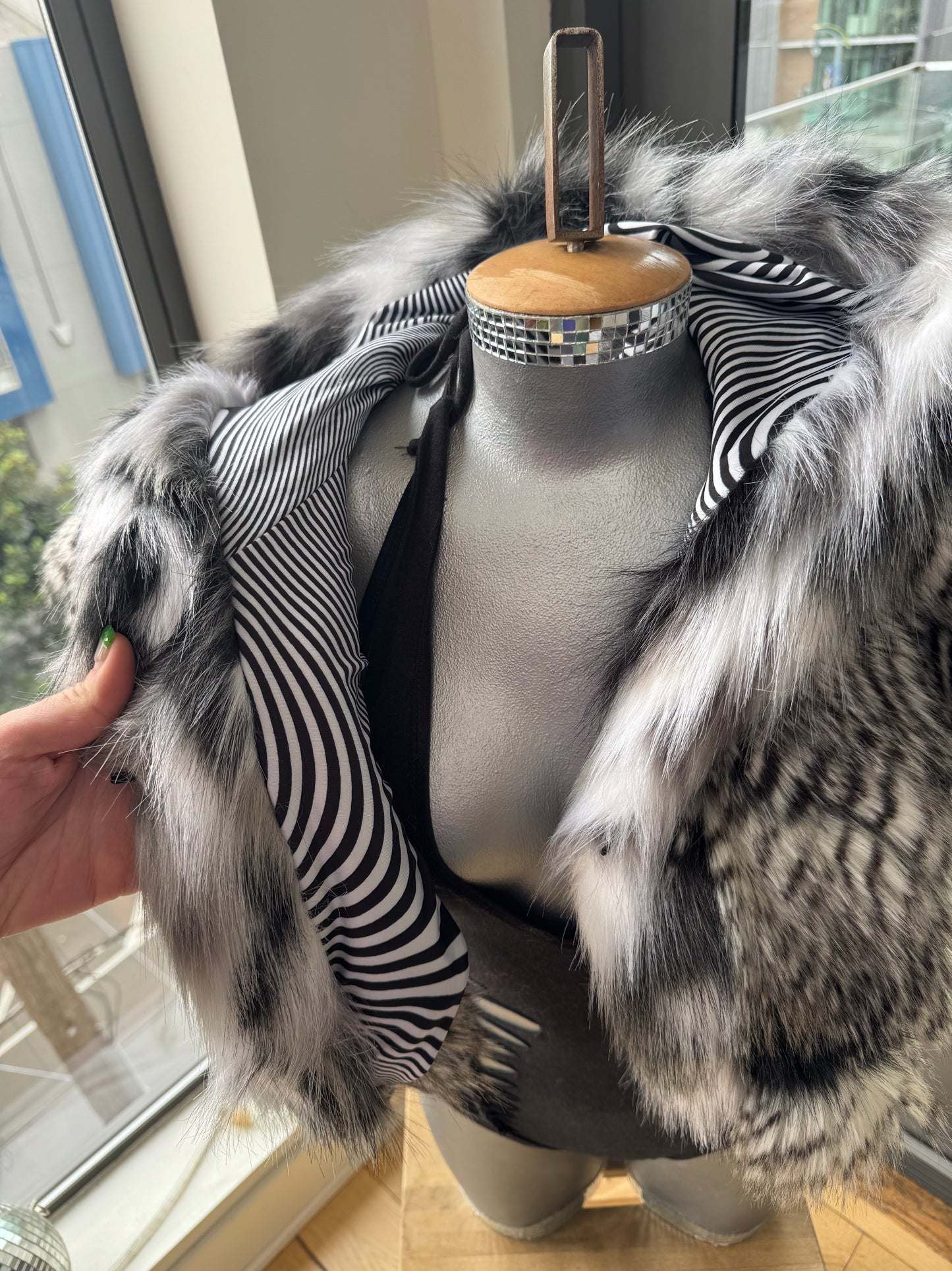 Cookies & Cream - Fluffe Hood